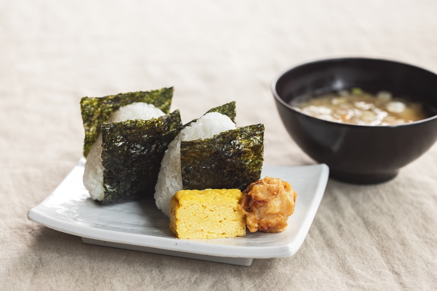 好きな具が選べる「おむすびセット」