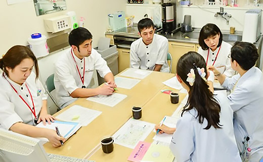 食を通じたトータルサービス企業｜エームサービス株式会社